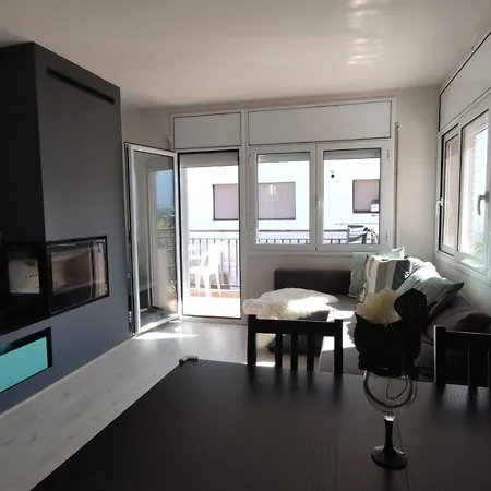 شقة Cosette Ponent بلاتجا ذارو