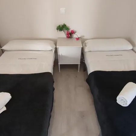 Cosette Ponent شقة بلاتجا ذارو